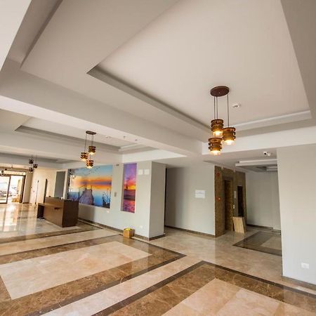Midada Cazino Mamaia Apartment Exterior foto